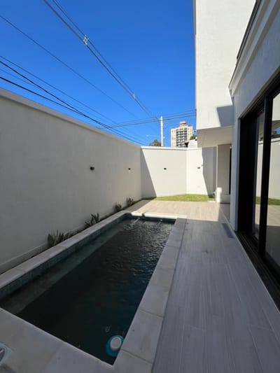 ALQUILO HERMOSO DUPLEX A ESTRENAR CON O SIN MUEBLES ESTILO CONTEMPORANEO ZONA MBURUCUYÁ