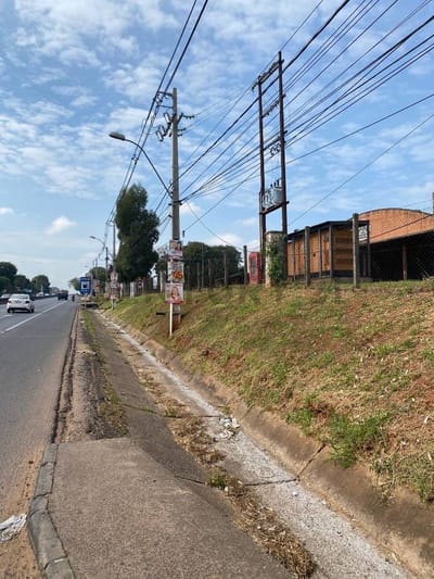 Excepcional Oportunidad de Inversión: Propiedad Productiva de 30.594 m² con 7.770 m² de Construcción sobre Ruta 2, Km 18, Capiatá, Central. Precio: US$ 4.500.000.