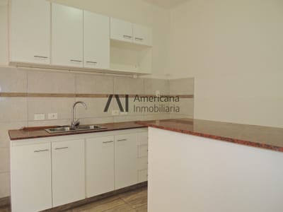 Venta | Dos Dormitorios | Sólida Construcción. -