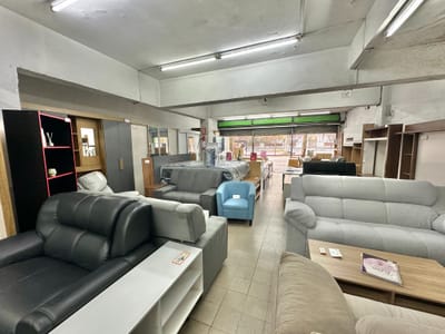 Venta de excelente local comercial en la Unión con renta