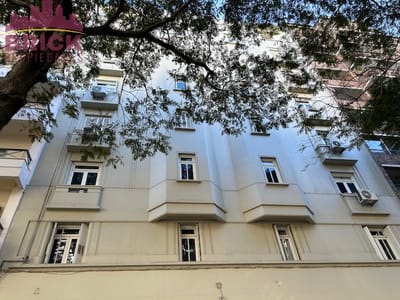 A pasos del Centro y Palacio Legislativo – Muy buen estado