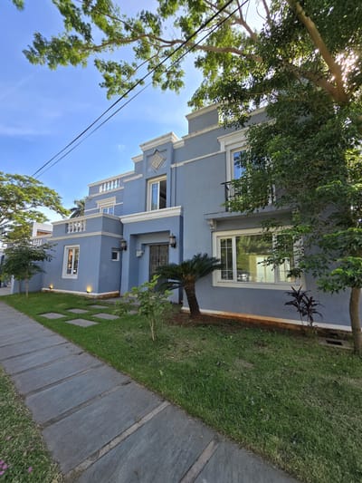 *RESIDENCIA UNICA EN CARMELITAS -RESIDENCIA SAN RAFAEL - EN ASUNCION - HERMOSA OBRA DE LA ARQ. OLGA HEINRICH -SAN RAFAEL ESQ. ROQUE CENTURION MIRANDA, BARRIO CARMELITAS*