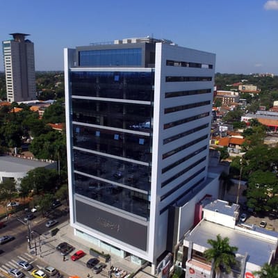 Oficina Premium en Torre de las Américas: Ubicación Estratégica y Potencial de Éxito.