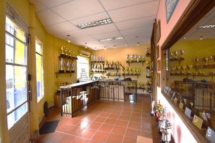 Apartamento Venta Cordon Apartamento Y Local Comercial Patio Cordon Norte Para Reciclar