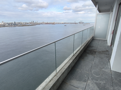 Montevideo Harbour piso 12 con gge