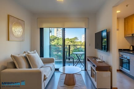 Departamento en venta zona Shopping Del Sol.