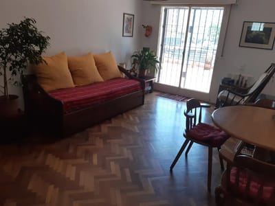 Alquiler En Aguada De 1 Dormitorio, 2 Terrazas Amplias, Piso 1 Al Frente, Seguridad 24hs