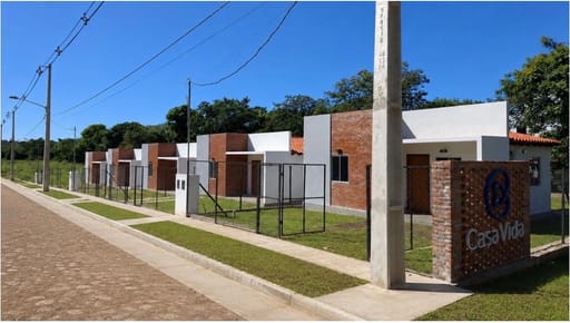  A Estrenar - Casa Vida - Luque Moracue