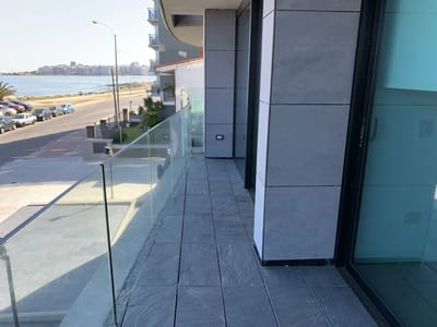 ALQUILER EN PUERTITO DE BUCEO, EDIFICIO FORUM, 2 DORMITORIOS, BALCON, OPCION COCHERA