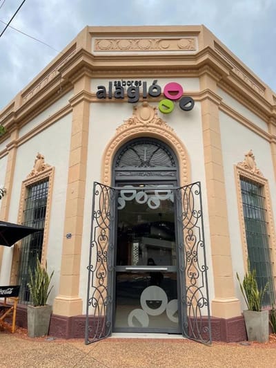 ALQUILO LOCAL COMERCIAL EN BARRIO LAS MERCEDES