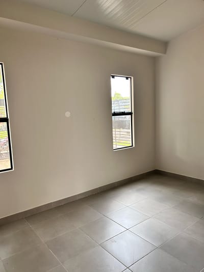En venta casa a estrenar en Luque - Barrio Cañada Garay