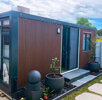 Módulos Premium Convertidos para Vivienda y Oficina.