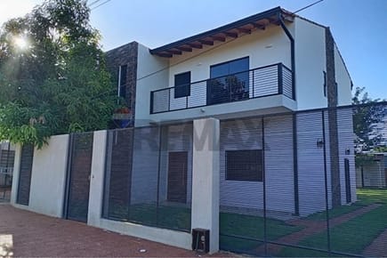 En Venta hermosa Casa en San Miguel, Capiatá! a pasos del nuevo palacio de justicia