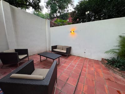 Vendo casa en lambare mbachio