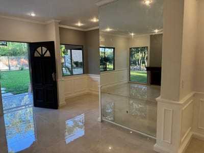 ALQUILO O VENDO CASA EN MARIANO SURUBI.I