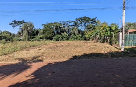 Terreno en Ypané, Thompson