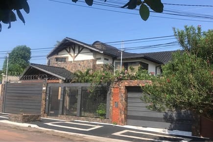 Casa-Venta-Bernardino Caballero y Campo Vía, Kennedy, Lambaré, Central