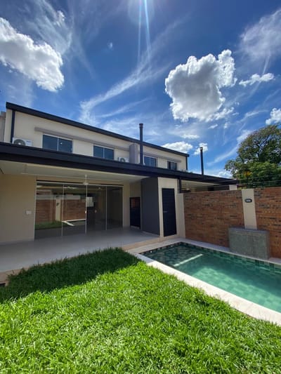 ALQUILO DUPLEX A ESTRENAR EN LUQUE ZONA CONMEBOL
