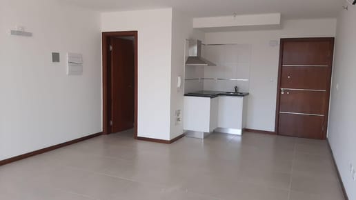 Vendo luminoso Monoambiente 40 m2 Edif. Manantiales Urbano