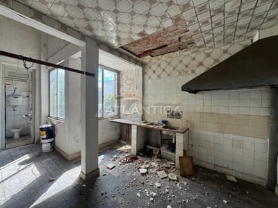 Venta Padrón Único! Proyecto Con Más De 1.000 M2 Edificados! Av. Uruguay, Centro. Inm Atlántida