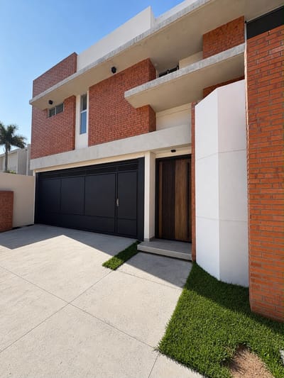 Alquilo Duplex con Patio zona Cit.