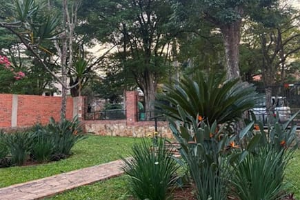 Vendo Casa Caacupé, Centro, Cordillera