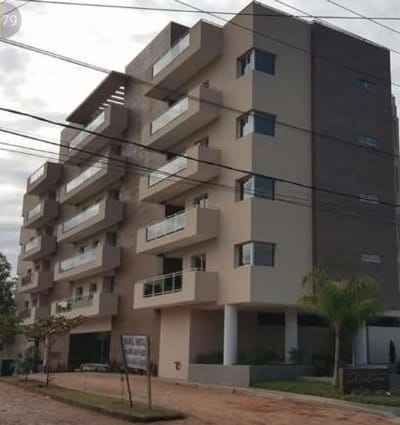 Exclusivo Departamento en Venta: 2 Dormitorios, 2 Cocheras y Área de Servicio en Edificio Austen Plaza