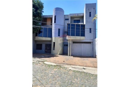 VENDO EDIFICIO EN BO OBRERO