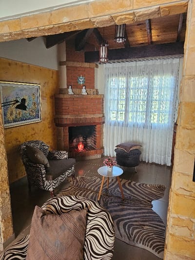 ✅SE VENDE: Exclusiva Residencia en el Corazón de Hohenau.