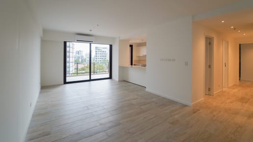 AMPLIO DEPARTAMENTO DE 2 HABITACIONES A ESTRENAR EN LAS LOMAS - CARMELITAS EN VENTA