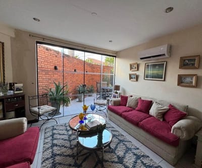 Duplex En Esquina Ycua Sati