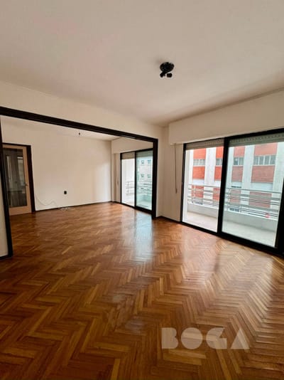Boga Vende! Apartamento 3 Dormitorios 2 Baños En Aguada - Excelente Ubicación