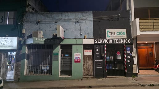 Propiedad Centricas más dos locales en ciudad de Canelones