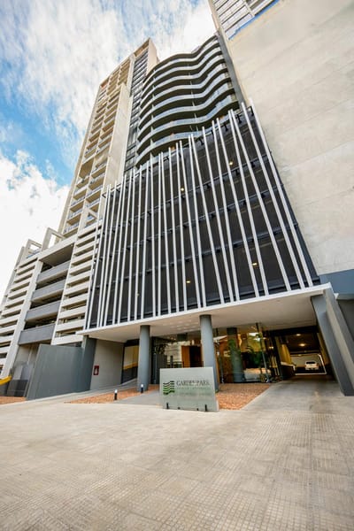 Vendo Dpto. 1 dormitorio sobre Molas López  a estrenar Edificio Garden Park
