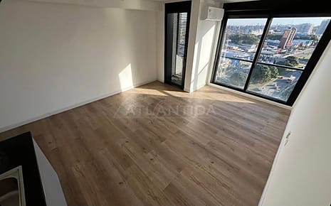 Alquiler Monoambiente En Piso 15, Contrafrente. Av. Italia, Malvín. Inm Atlántida