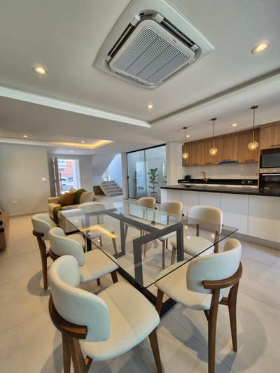 ALQUILO HERMOSO DUPLEX FULL AMOBLADA Y EQUIPADA ZONA PLAZA MADERO