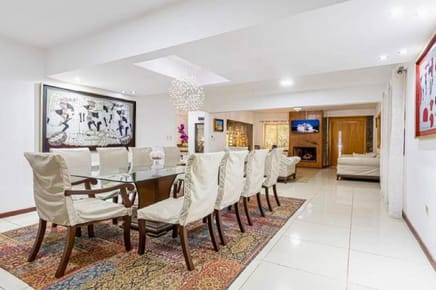 VENTA | RESIDENCIA AMOBLADA y EQUIPADA - BARRIO MARISCAL LÓPEZ