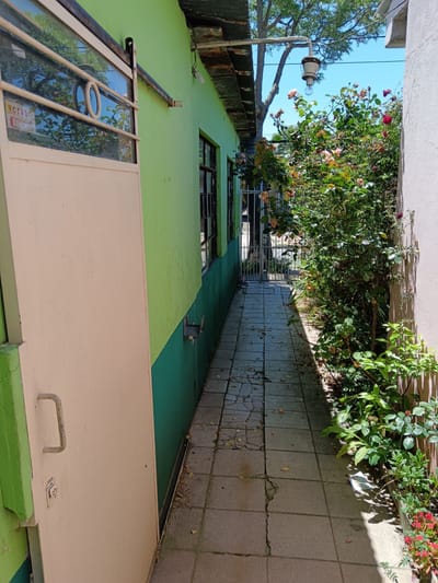 VENTA  LOCAL CASA DE 2 DOMITORIOS  Y HABITACION AUXILIAR UNION
