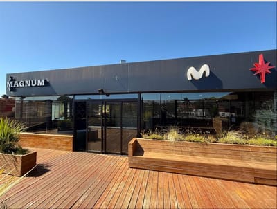 Venta de 2 locales comerciales en muy buena zona