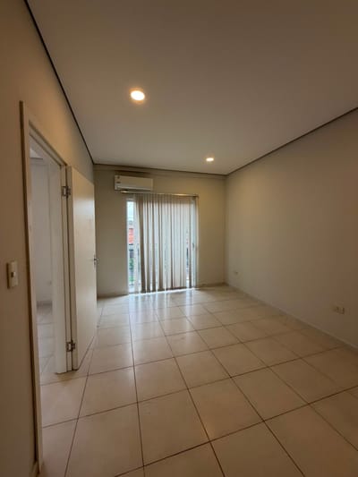 ALQUILO: Espectacular Dúplex Luminoso y Espacioso, ¡Tu Nuevo Hogar con Luz Natural Garantizada!