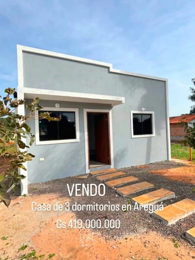 VENDO CASA DE 3 DORMITORIOS EN AREGUA