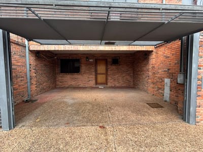 Duplex en venta zona semi céntrica, barrio General Díaz