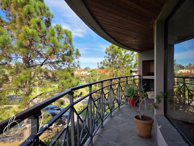 Apartamento amueblado en alquiler en Carrasco.