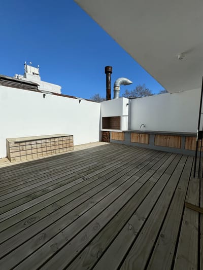 Venta apartamento Aguada 131 m2 2 dormitorios patio parrillero
