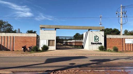 Casa en venta Luque - Barrio Vida