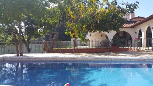 Mburucuyá: Plusvalía Inigualable en un Barrio Residencial de Alta Demanda.
