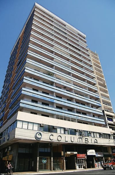 Oferta Vendo Departamento 2 Dormitorios Refaccionado a Nuevo en el Edificio Monumental – Asunción