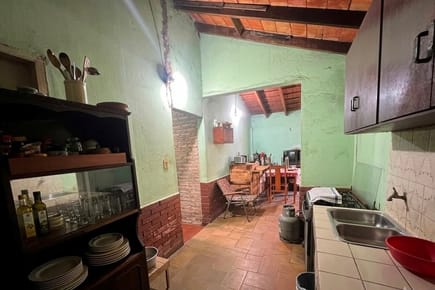 Casa-Venta-Carlos A. Lopez esq/Florida, Centro, Limpio, Central