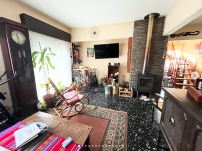 SE VENDE CASA EN LA BLANQUEADA