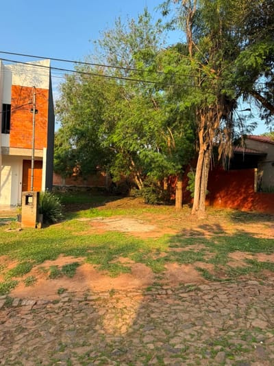 Terreno en Condominio Cerrado en Luque 